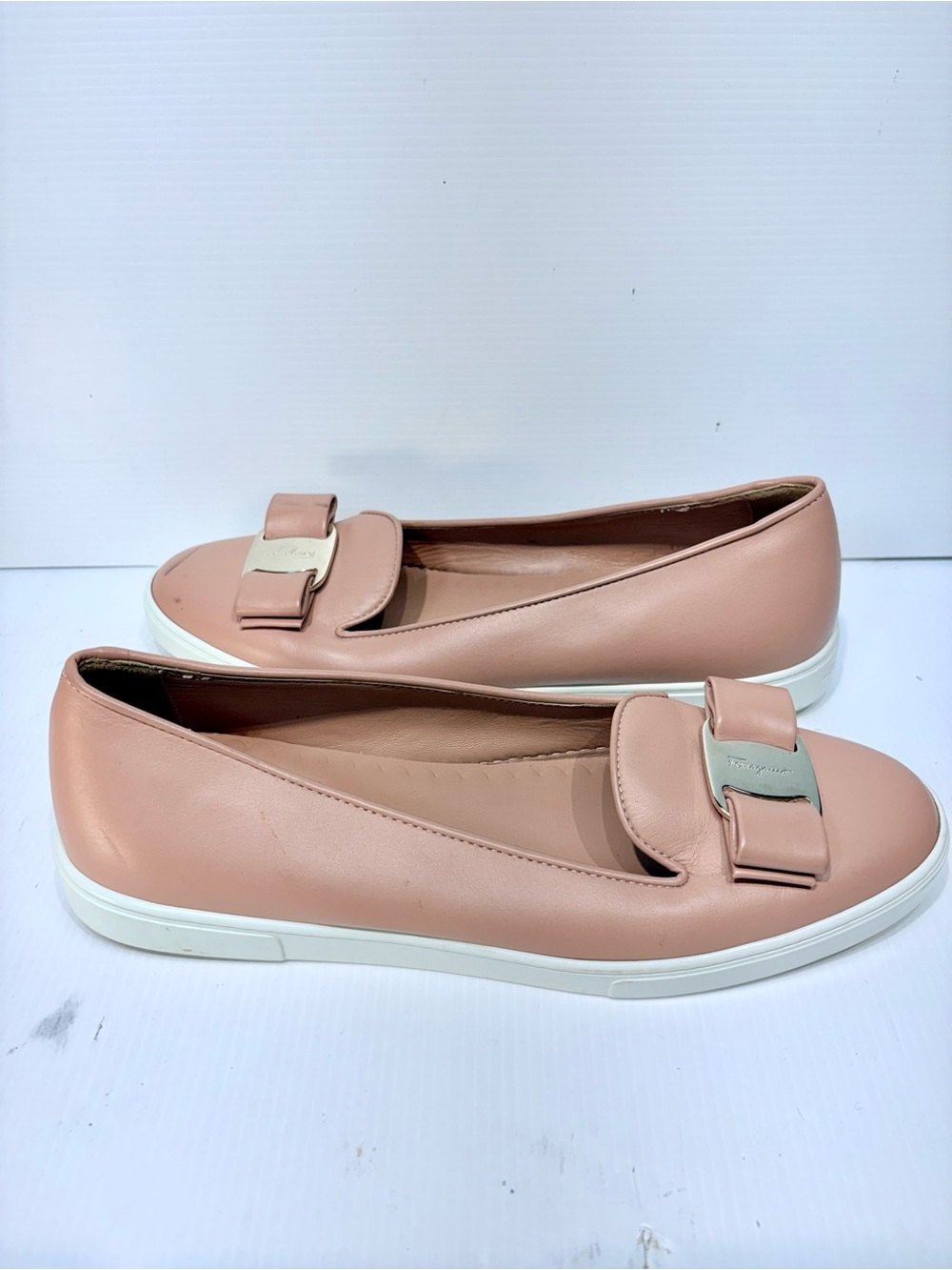 Salvatore Ferragamo Pink Leather Slip-On Loafers with Silver Bow Plaque - Size 9